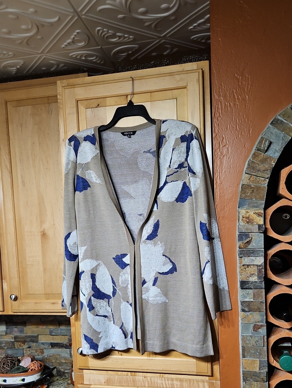 Misook Tan Blue White Floral Print Knit Long Sleeve Open Front Cardigan Sweater
